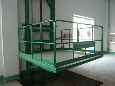 單體式液壓升降機(jī) 單體式液壓升降機(jī)