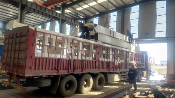 �޸߼��b܇�l��